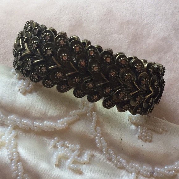 C+I Modern Deco Stretch Bracelet - Picture 3 of 3